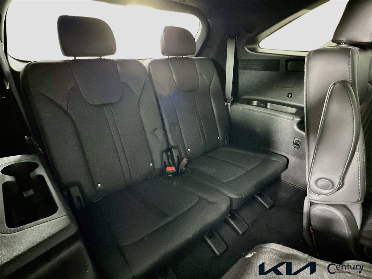Used 2025 Kia Sorento SX Prestige AWD/4WD image 28