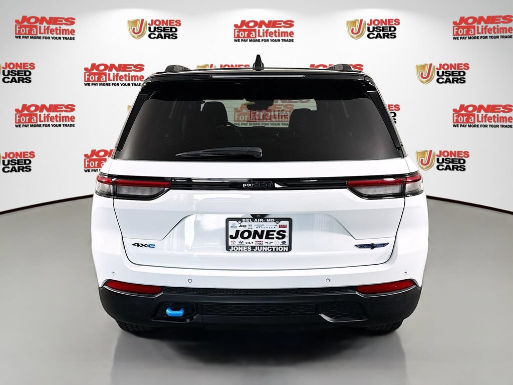 Used 2023 Jeep Grand Cherokee Trailhawk AWD/4WD image 17