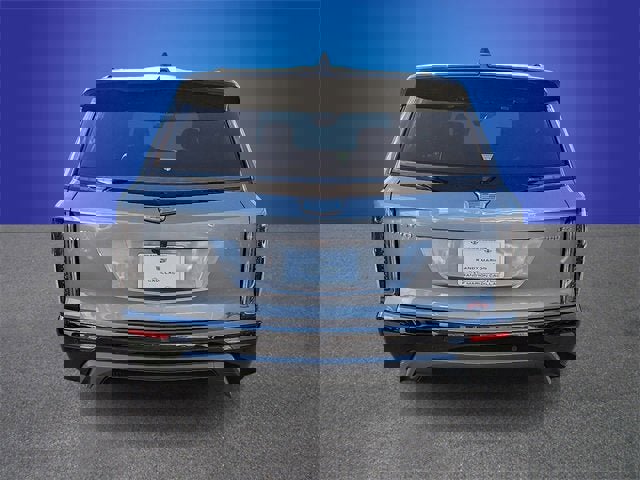 New 2026 Cadillac Vistiq Sport w/ LPO, Floor Liner Package image 4