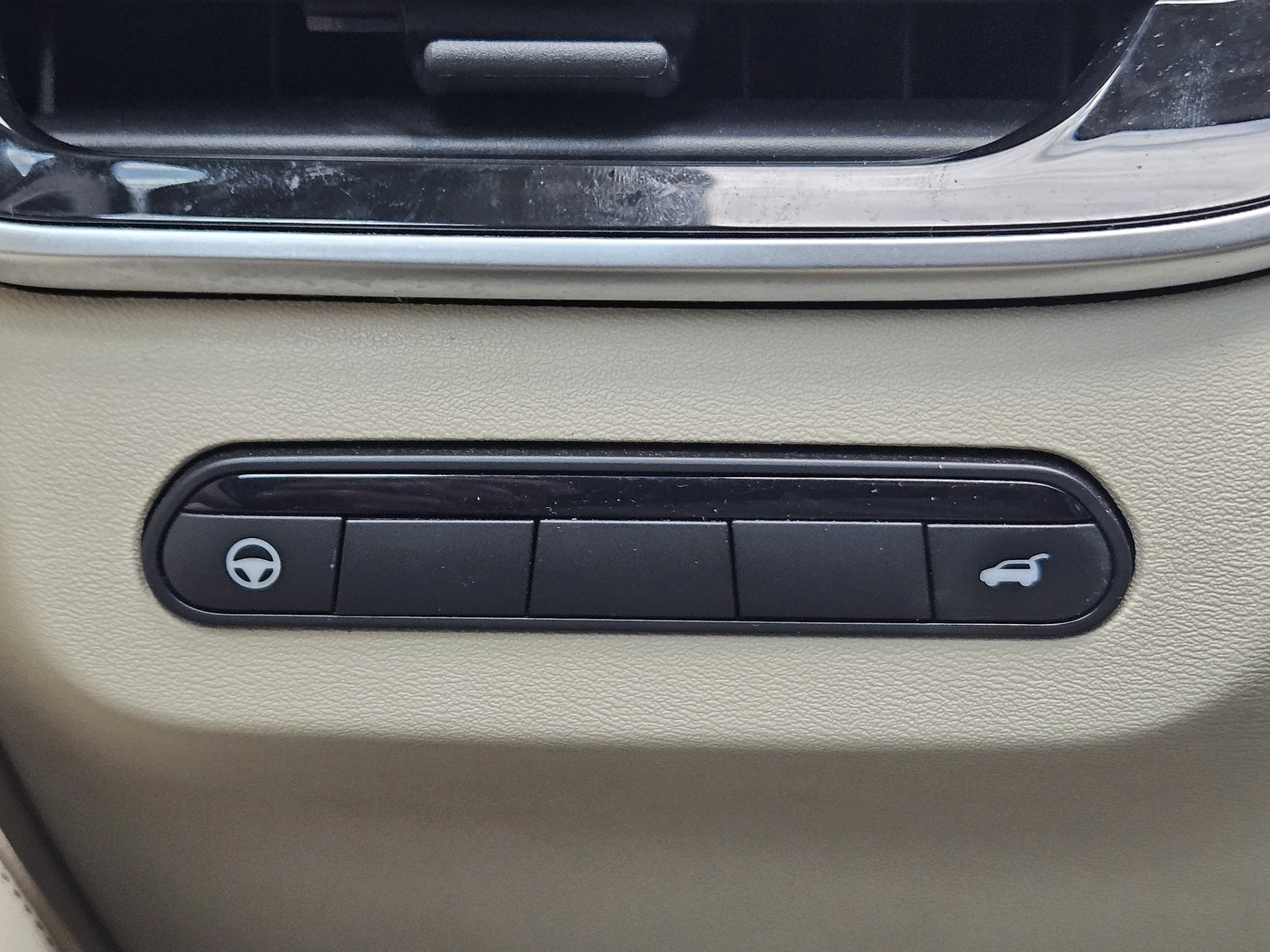 Used 2024 INFINITI QX60 Luxe FWD image 14
