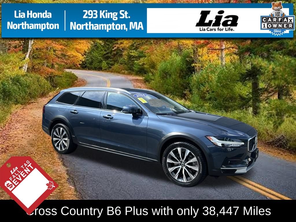 Used 2024 Volvo V90 B6 Cross Country Plus w/ Climate Package AWD/4WD image 1
