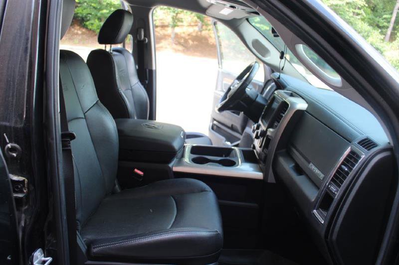 Used 2016 RAM 1500 Laramie w/ Convenience Group image 8