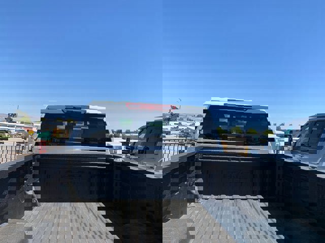 New 2025 GMC Sierra 2500 SLT w/ SLT Convenience Package image 7