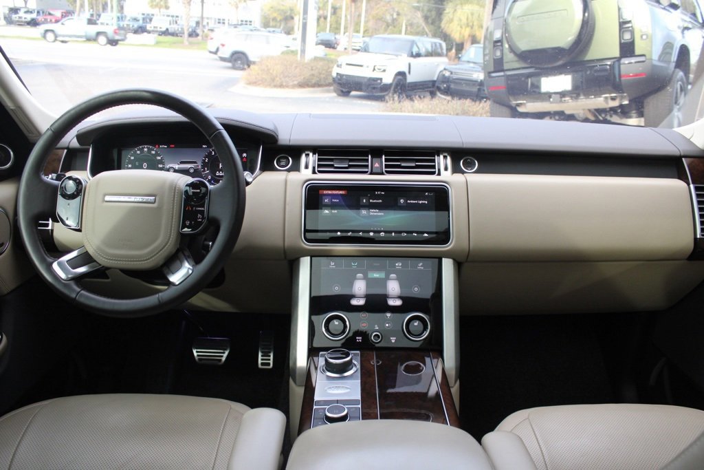 Used 2022 Land Rover Range Rover P525 Westminster Edition image 31