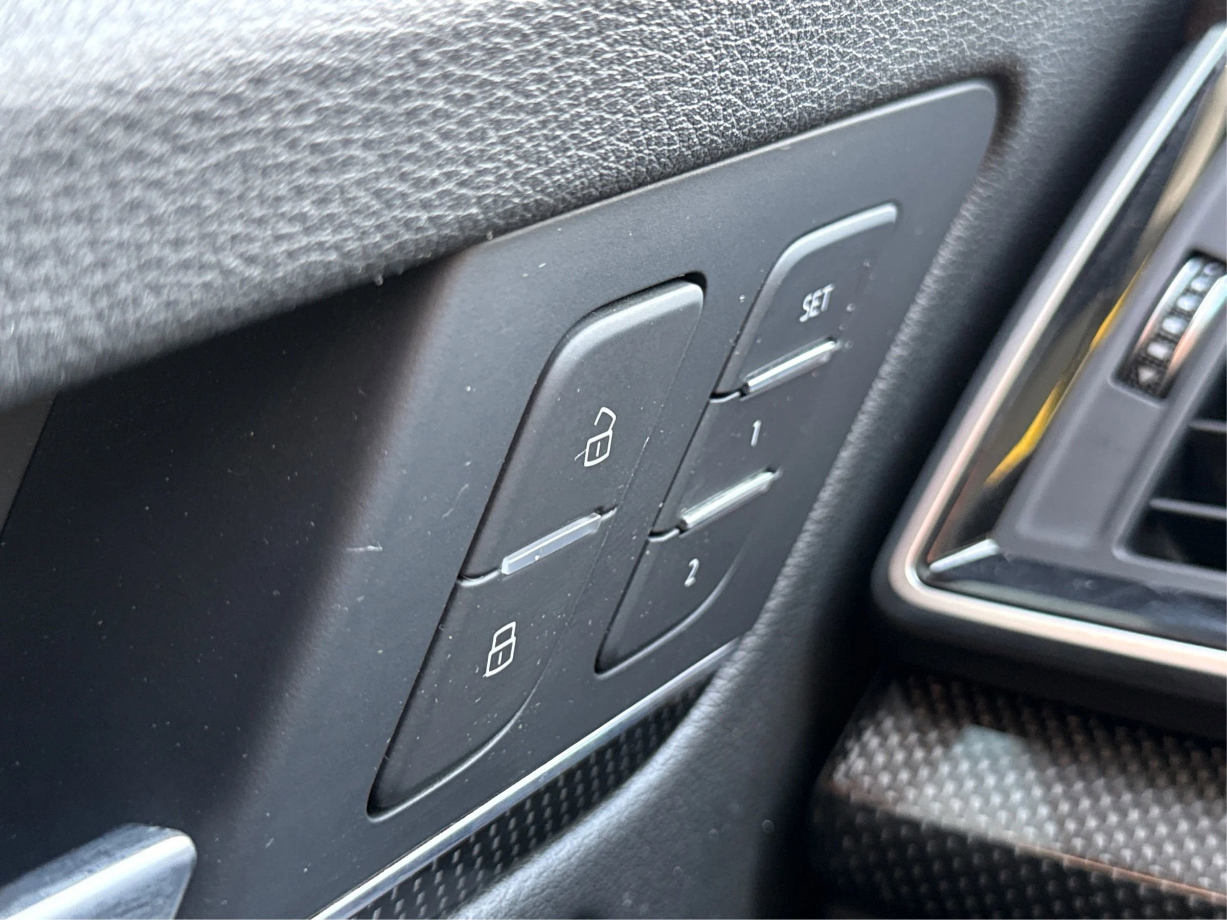 Used 2022 Audi SQ5 Premium Plus w/ Premium Plus Package image 39