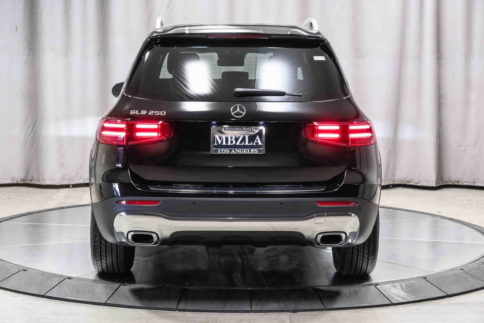 Certified 2026 Mercedes-Benz GLB 250 image 3
