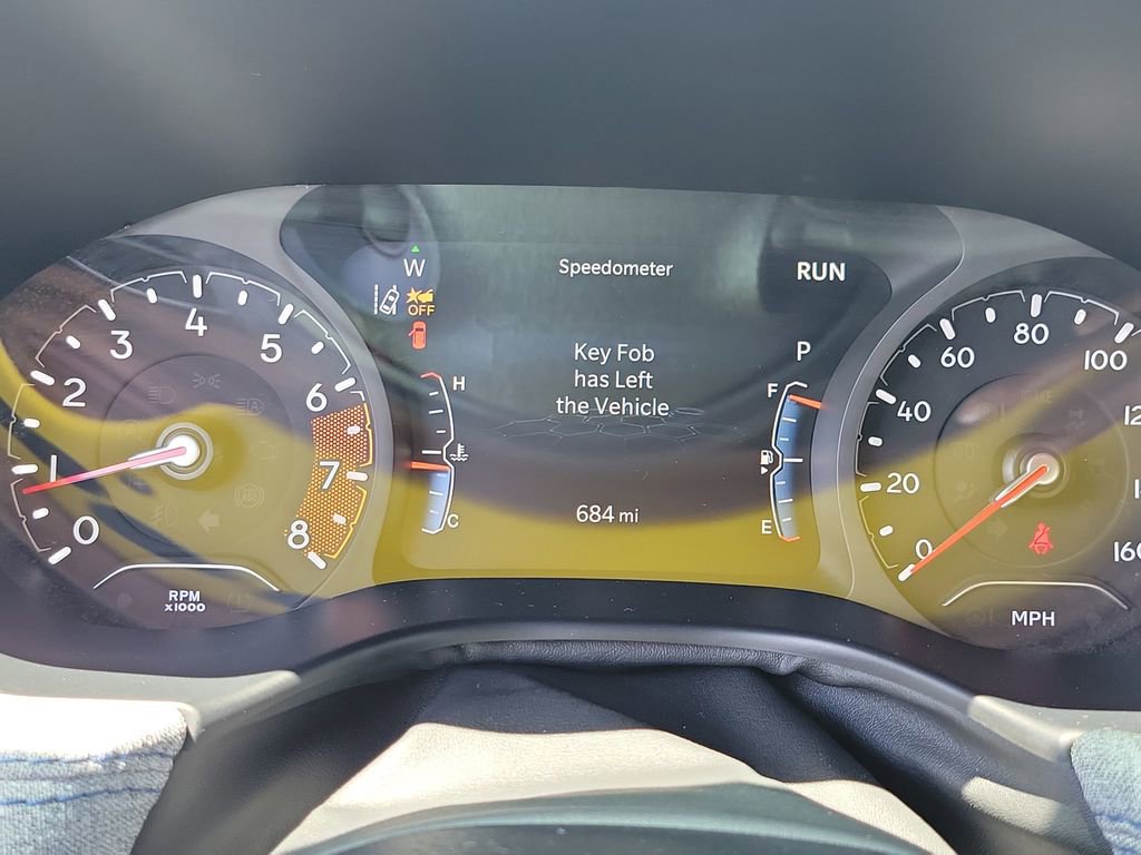 Used 2024 Jeep Compass Latitude AWD/4WD image 23
