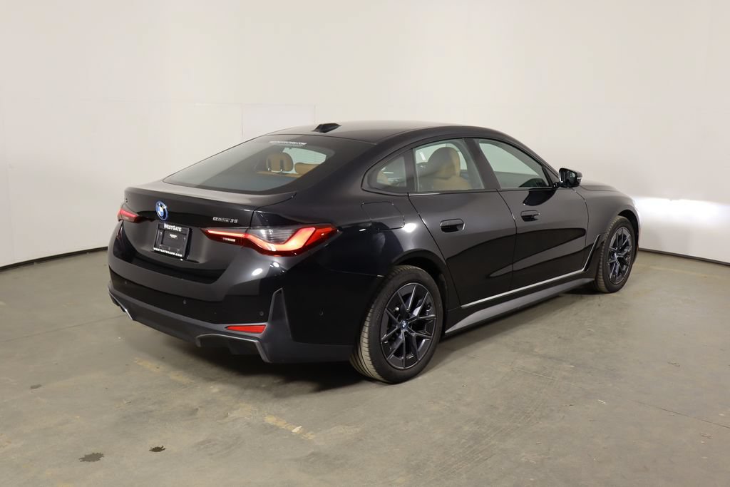 Used 2023 BMW i4 eDrive35 w/ Premium Package RWD image 44