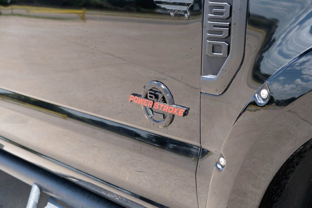 Used 2019 Ford F350 Limited AWD/4WD image 32
