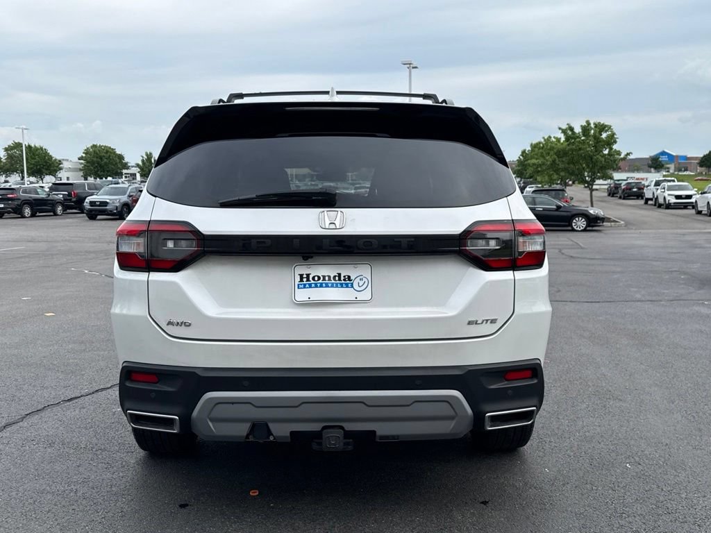 Certified 2024 Honda Pilot Elite image 6