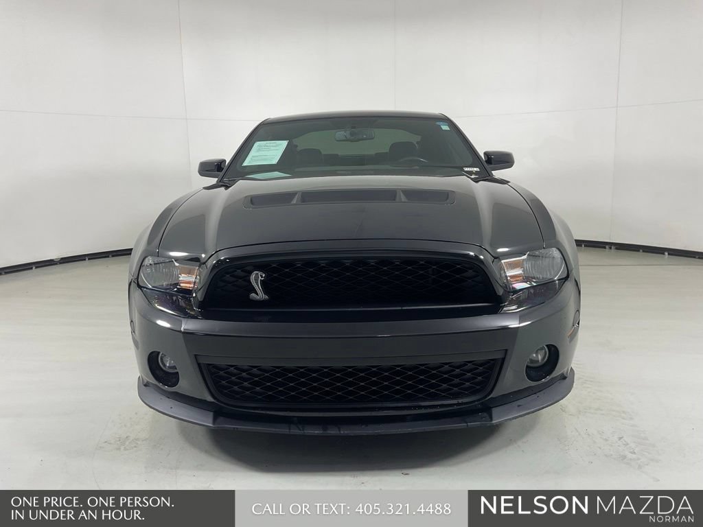 Used 2010 Ford Mustang Shelby GT500 RWD image 2