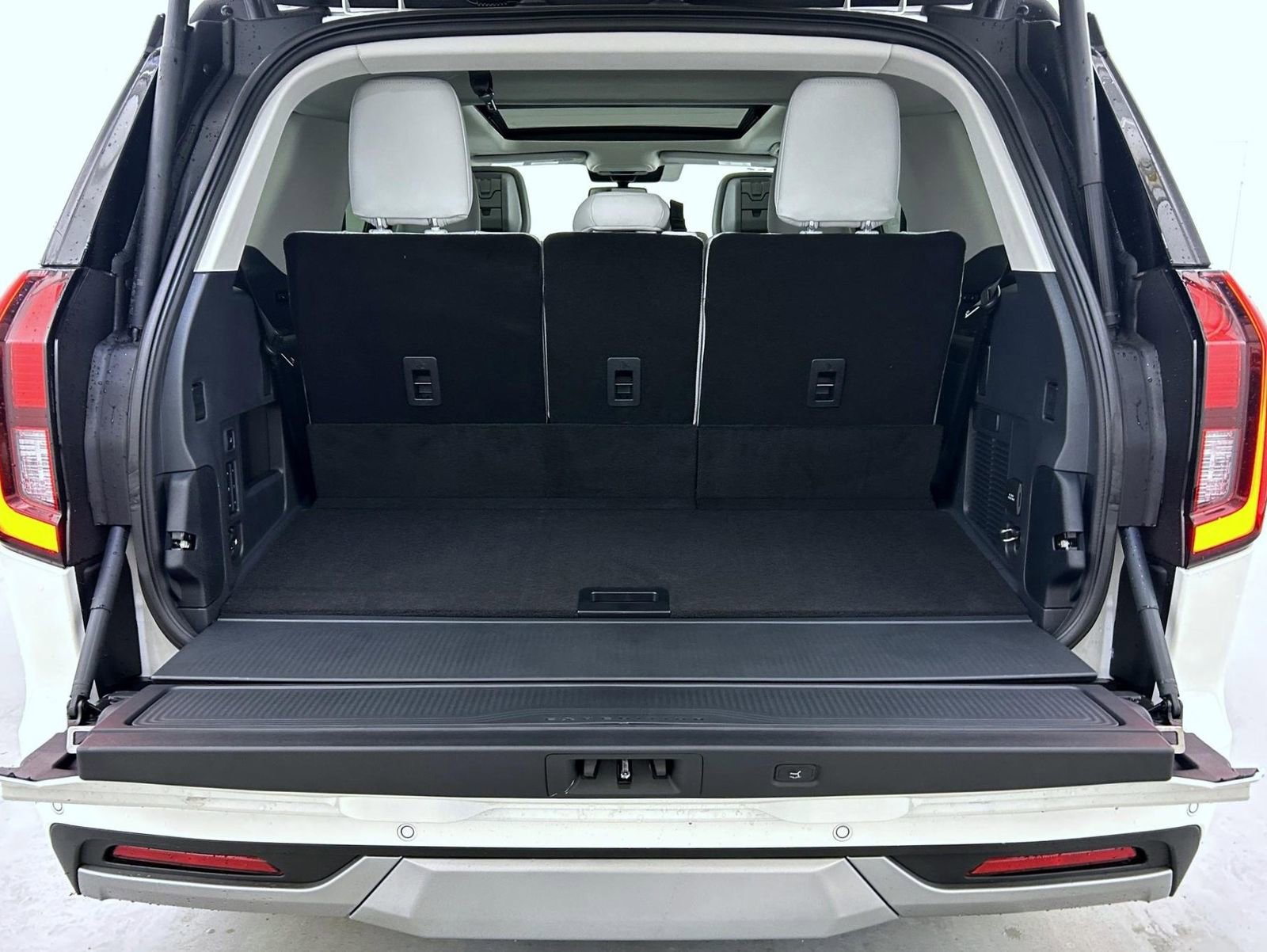 New 2026 Ford Expedition Platinum image 23