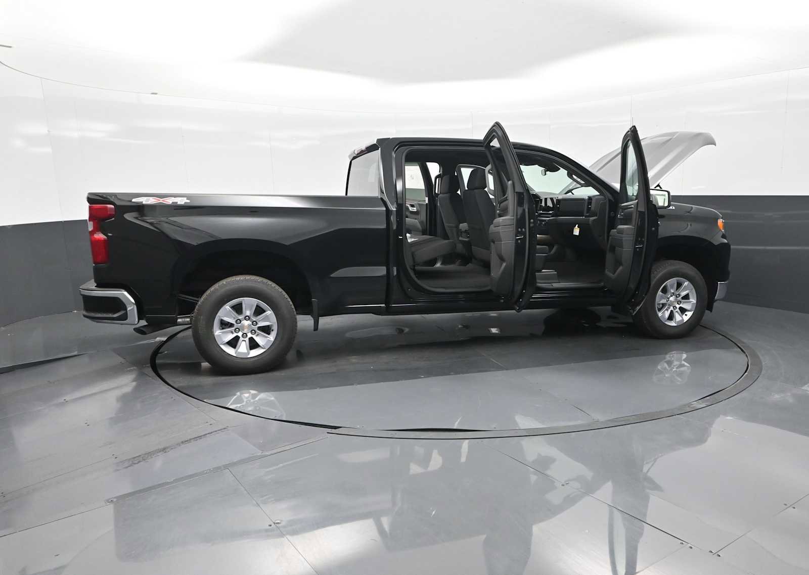 New 2026 Chevrolet Silverado 1500 LT w/ Protection Package image 28