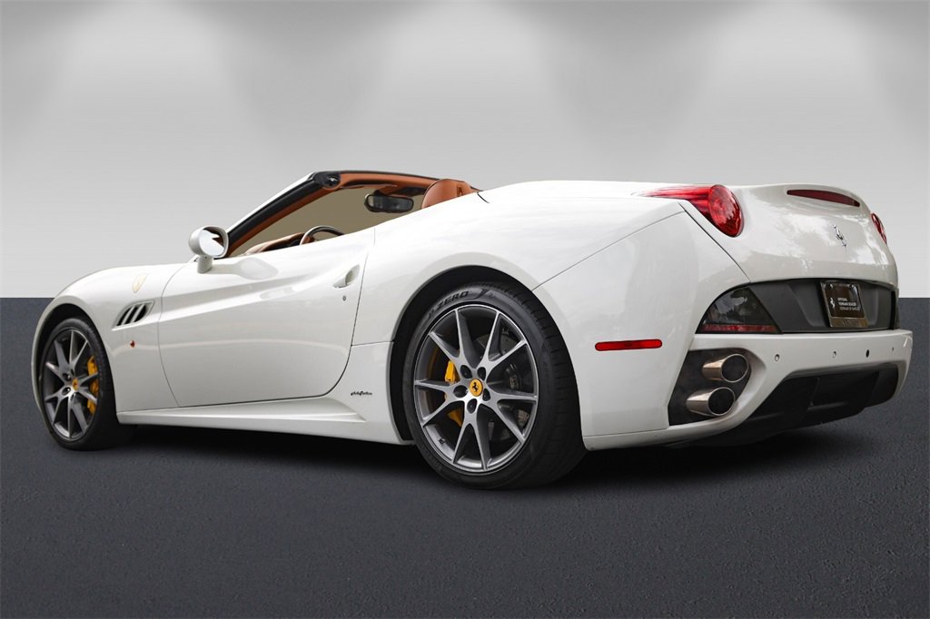 Certified 2012 Ferrari California image 5