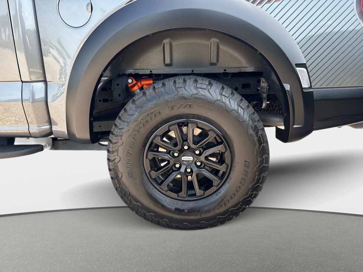 Used 2024 Ford F150 Raptor AWD/4WD image 10