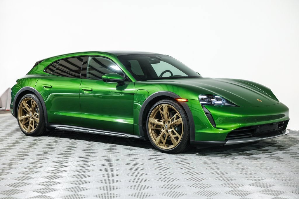 Used 2023 Porsche Taycan 4S AWD/4WD image 4