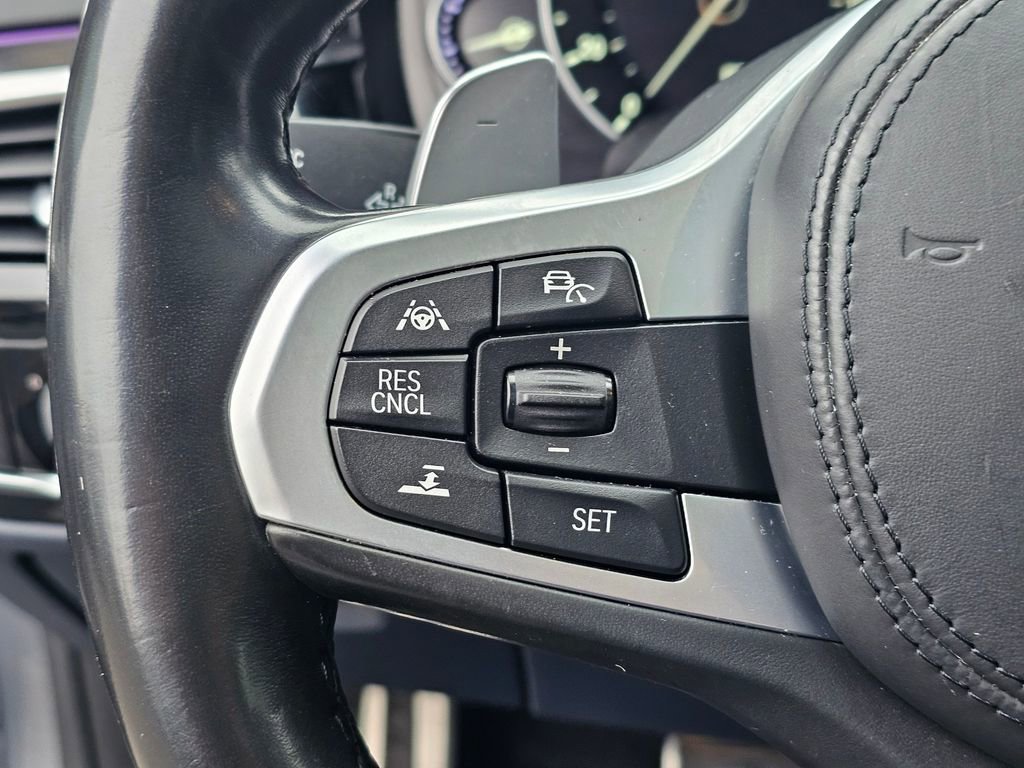 Used 2018 BMW M550i xDrive image 36