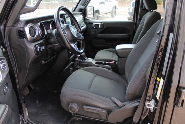 Used 2020 Jeep Wrangler Unlimited Sahara image 8