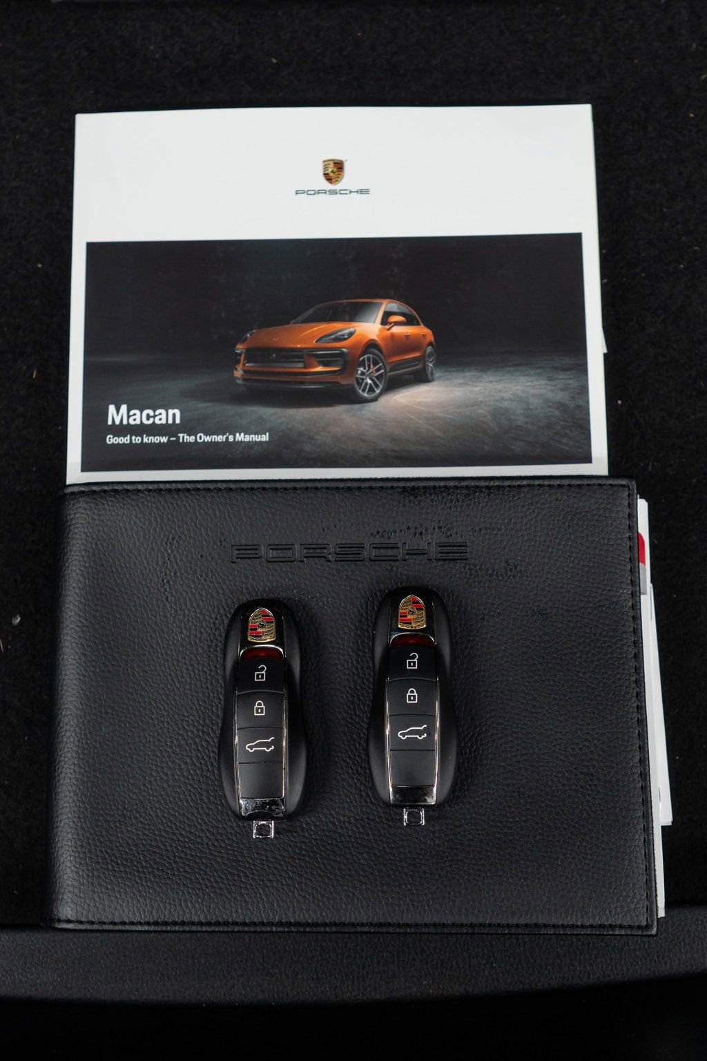 Used 2023 Porsche Macan Turbo image 52