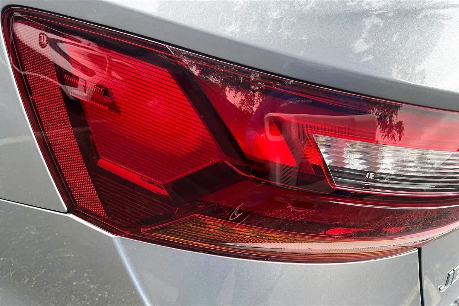 Used 2019 Volkswagen Jetta R-Line w/ R-Line Cold Weather Package FWD image 29