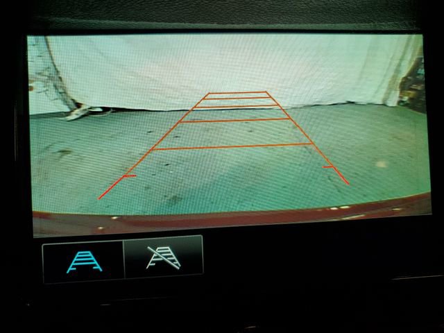 Used 2017 Chevrolet Trax LT w/ LT Convenience Package image 21