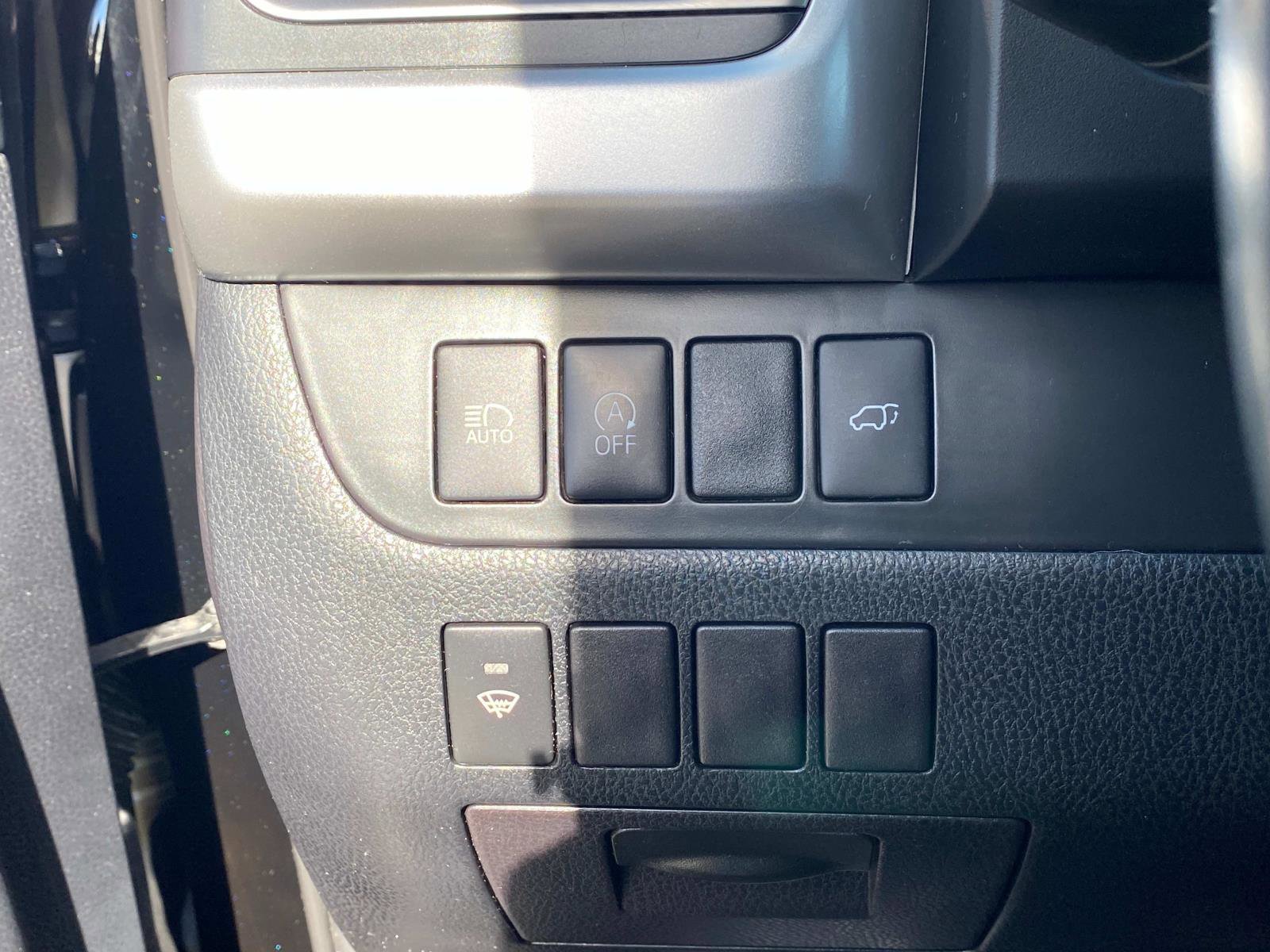 Used 2019 Toyota Highlander XLE image 21