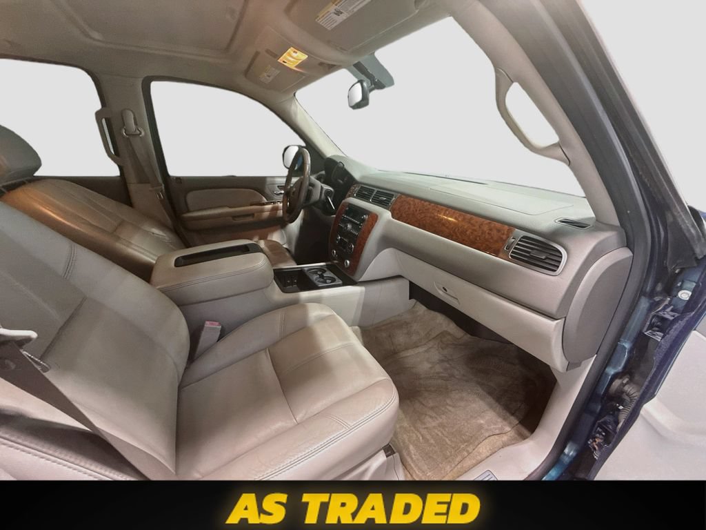 Used 2007 Chevrolet Suburban LT w/ LT Preferred Equipment Group AWD/4WD image 27