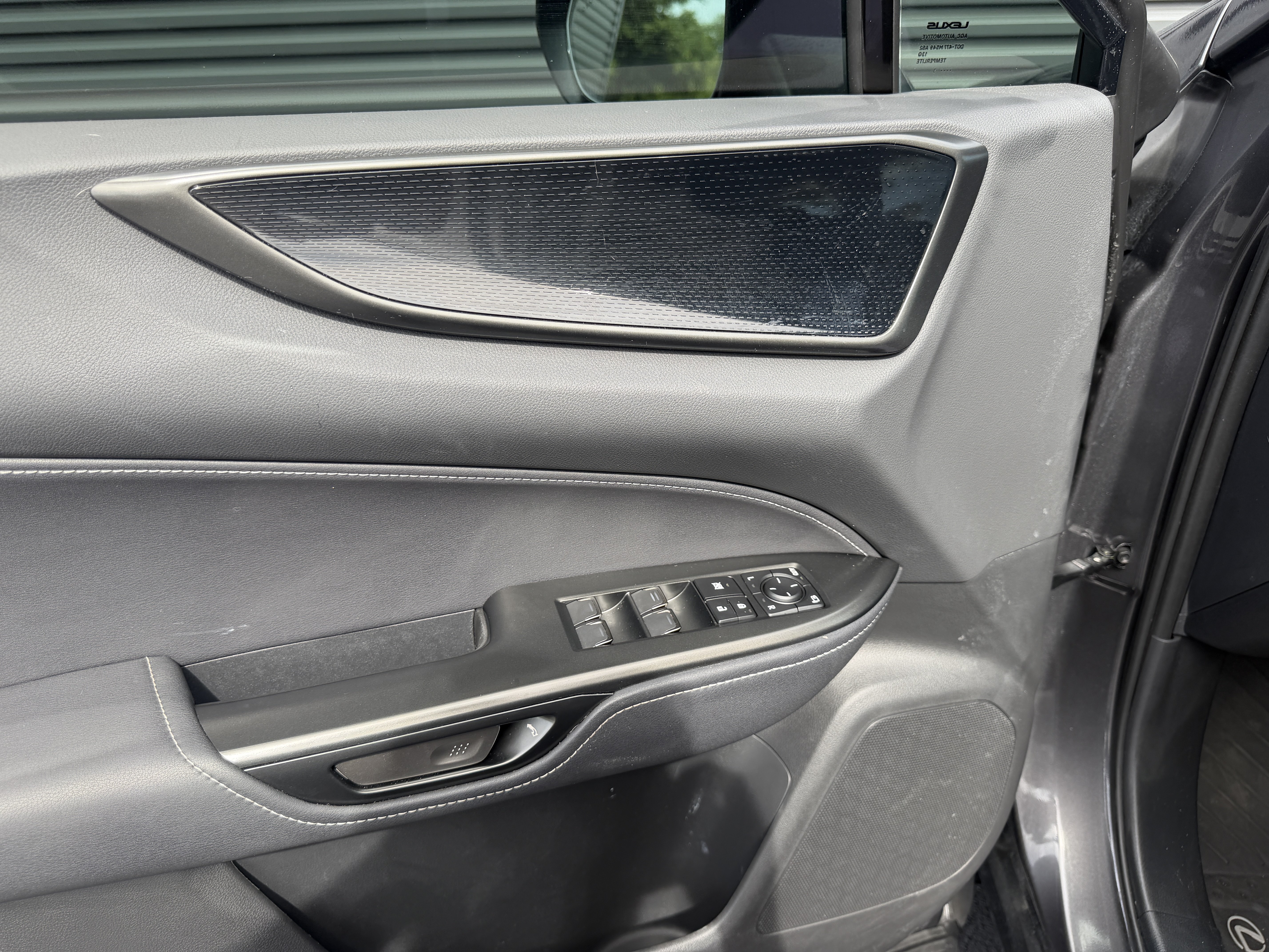 Used 2025 Lexus NX 250 FWD w/ Accessory Package (2T) image 21