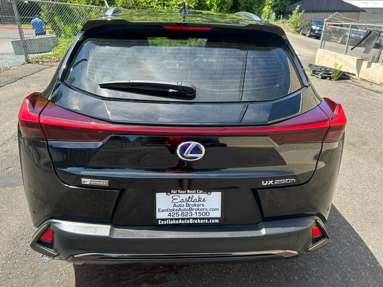 Used 2021 Lexus UX 250h F Sport AWD/4WD image 6
