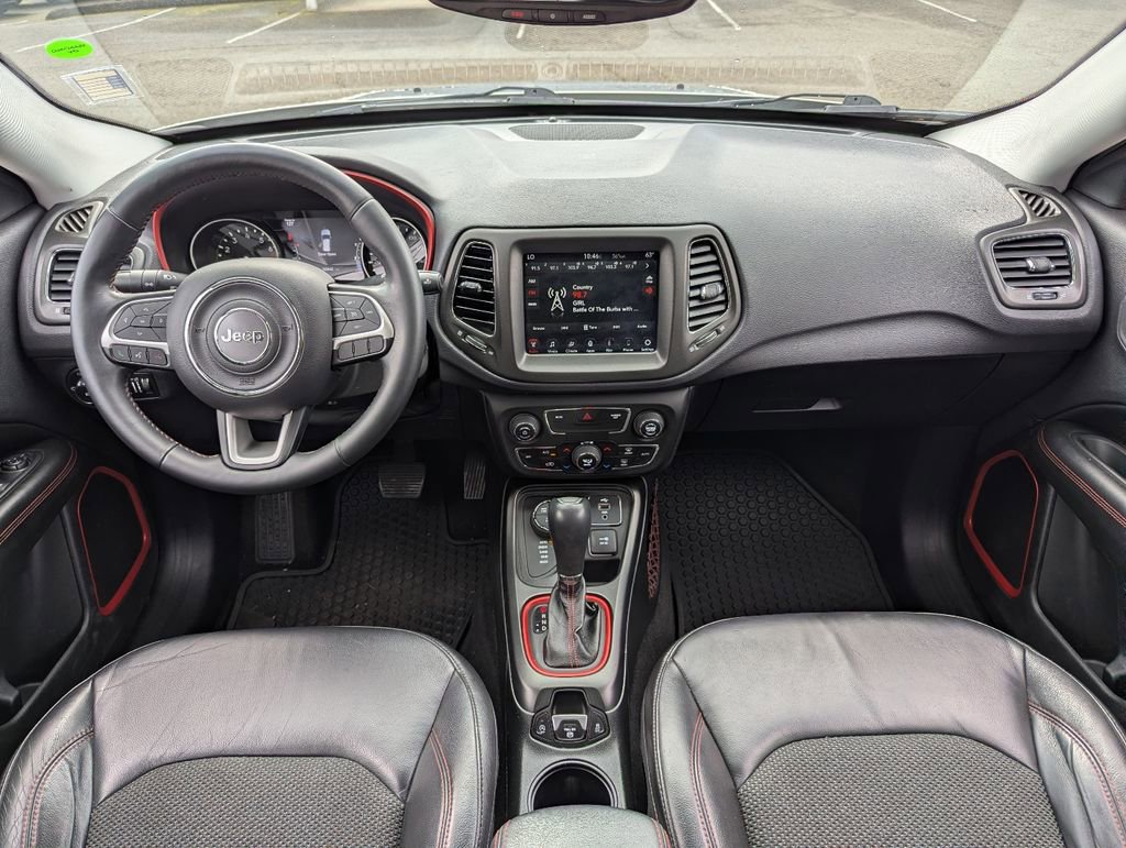 Used 2018 Jeep Compass Trailhawk w/ Navigation Group image 23