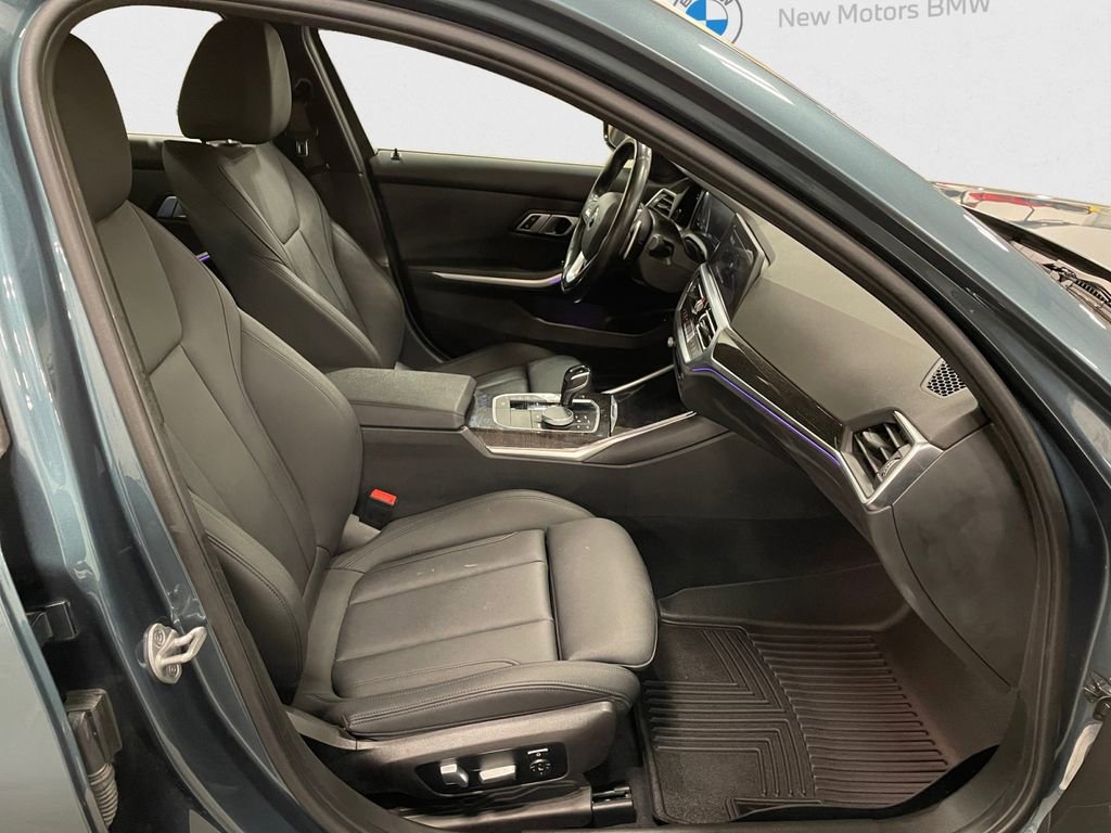 Used 2021 BMW 330i xDrive Sedan w/ Convenience Package image 15