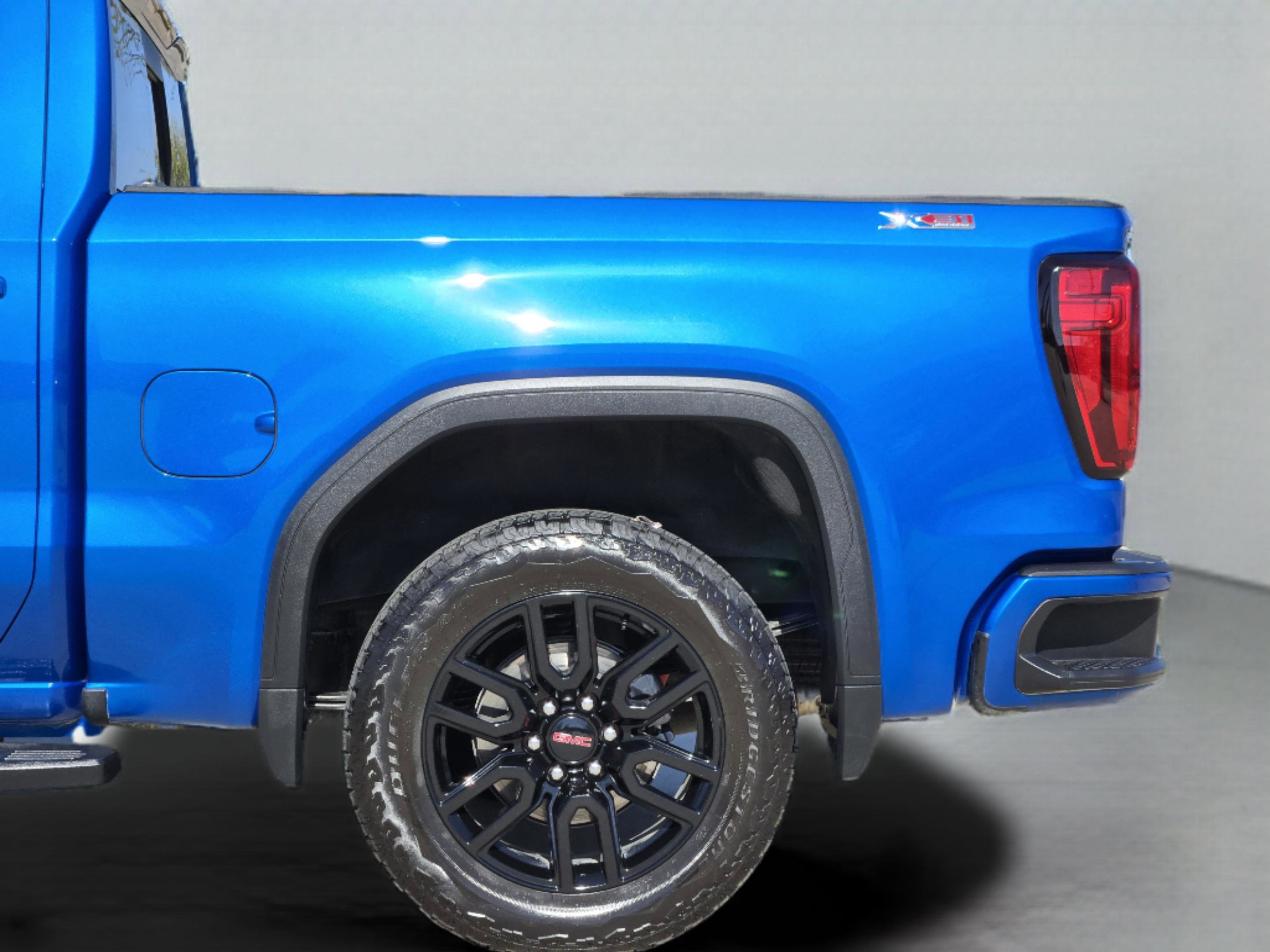 Used 2024 GMC Sierra 1500 Elevation w/ Elevation Premium Package image 16