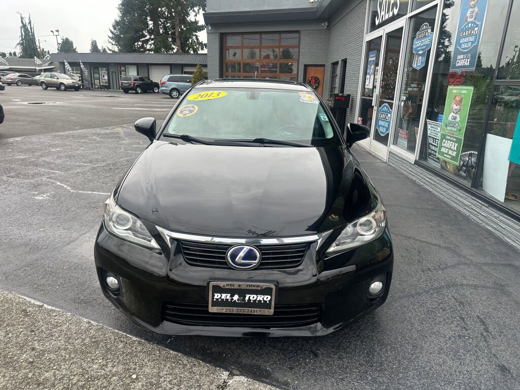 Used 2013 Lexus CT 200h image 2