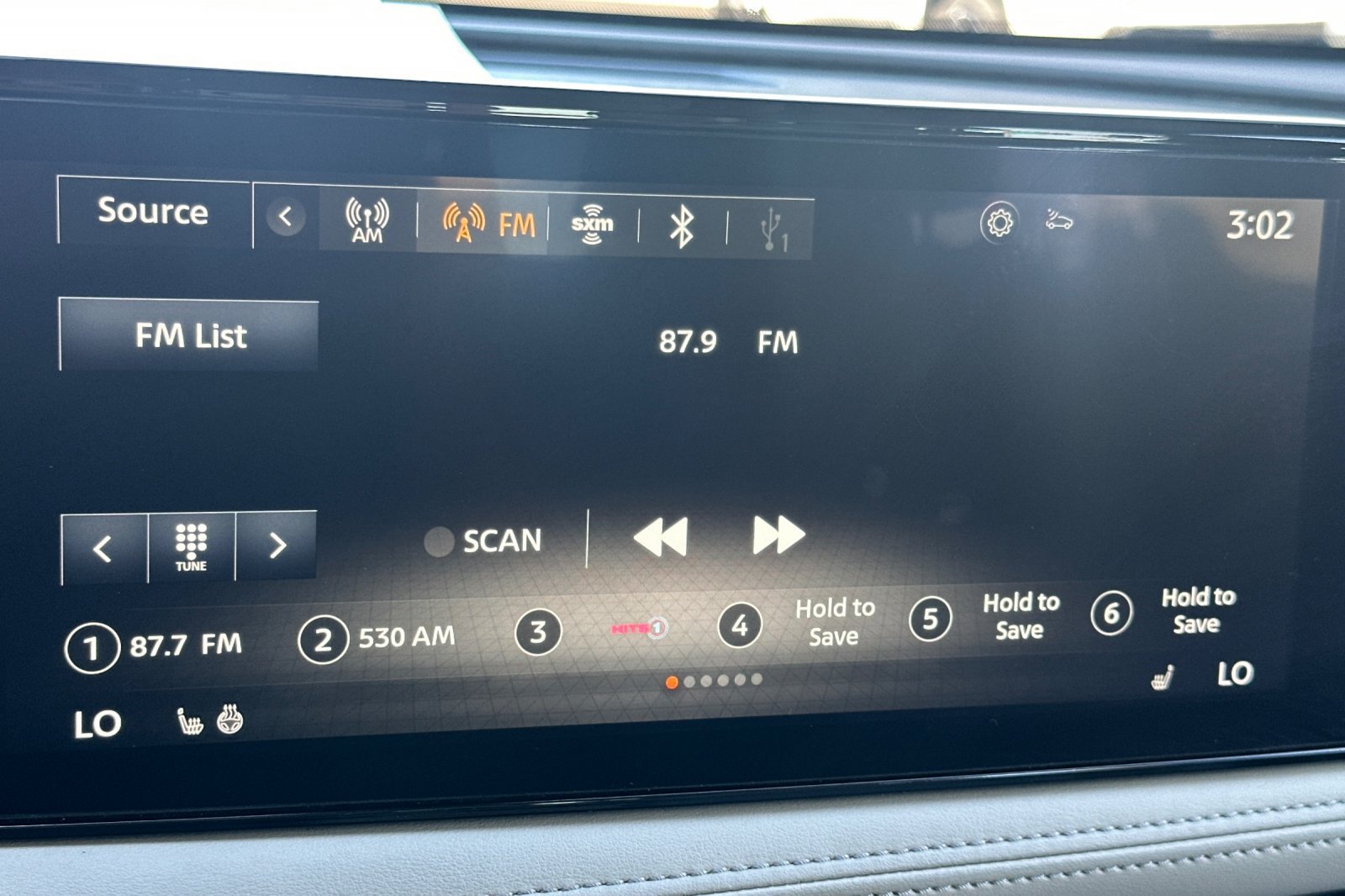 Certified 2023 Nissan Ariya FWD image 26