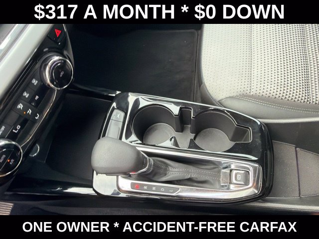 Used 2025 Chevrolet Trax LT FWD image 23