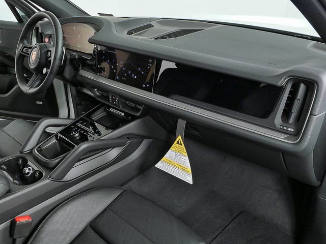 New 2026 Porsche Cayenne AWD image 24