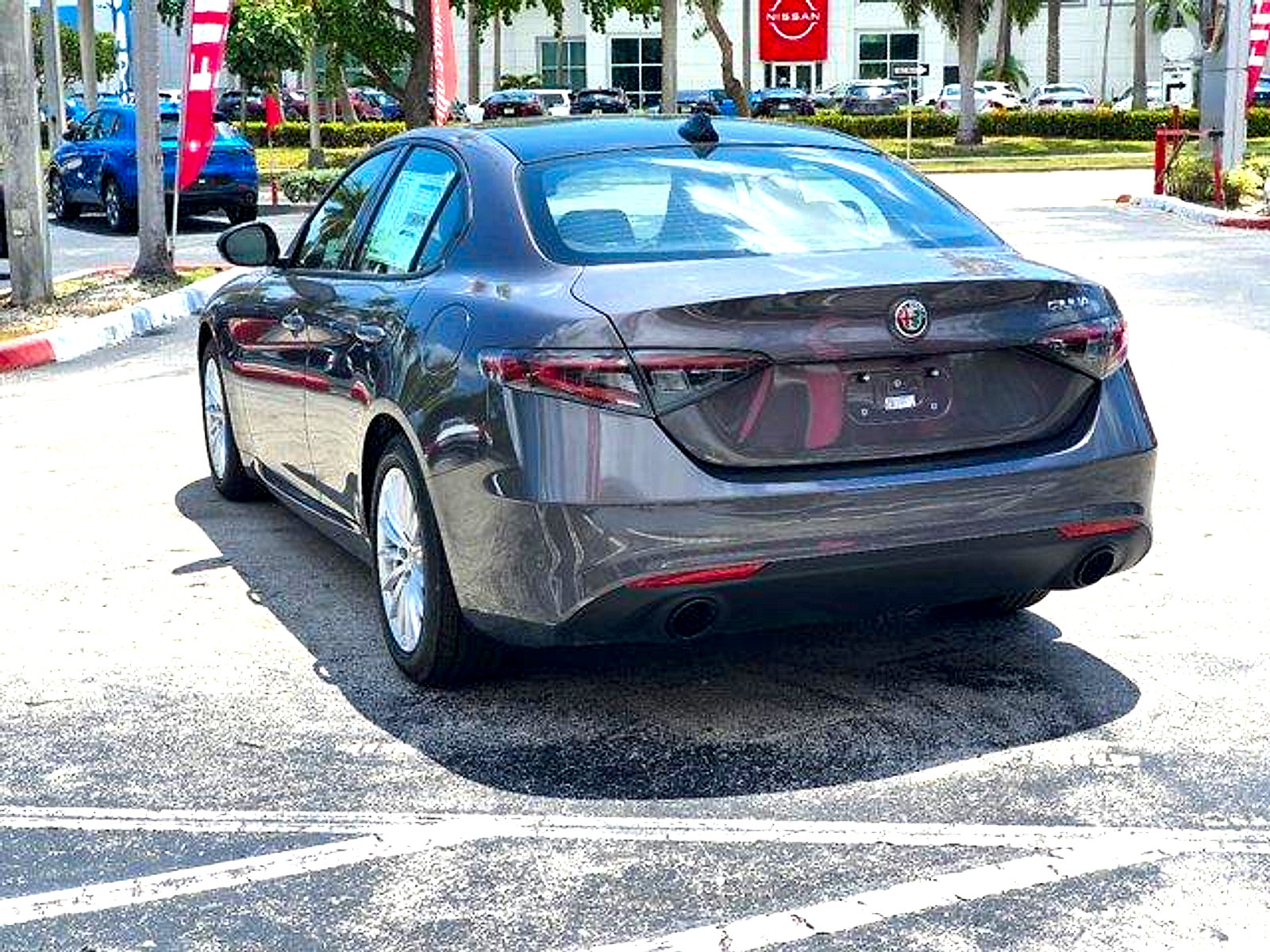 New 2024 Alfa Romeo Giulia Sprint RWD image 4