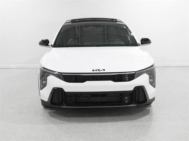 Used 2025 Kia K4 GT-Line w/ GT-Line Premium Package image 2