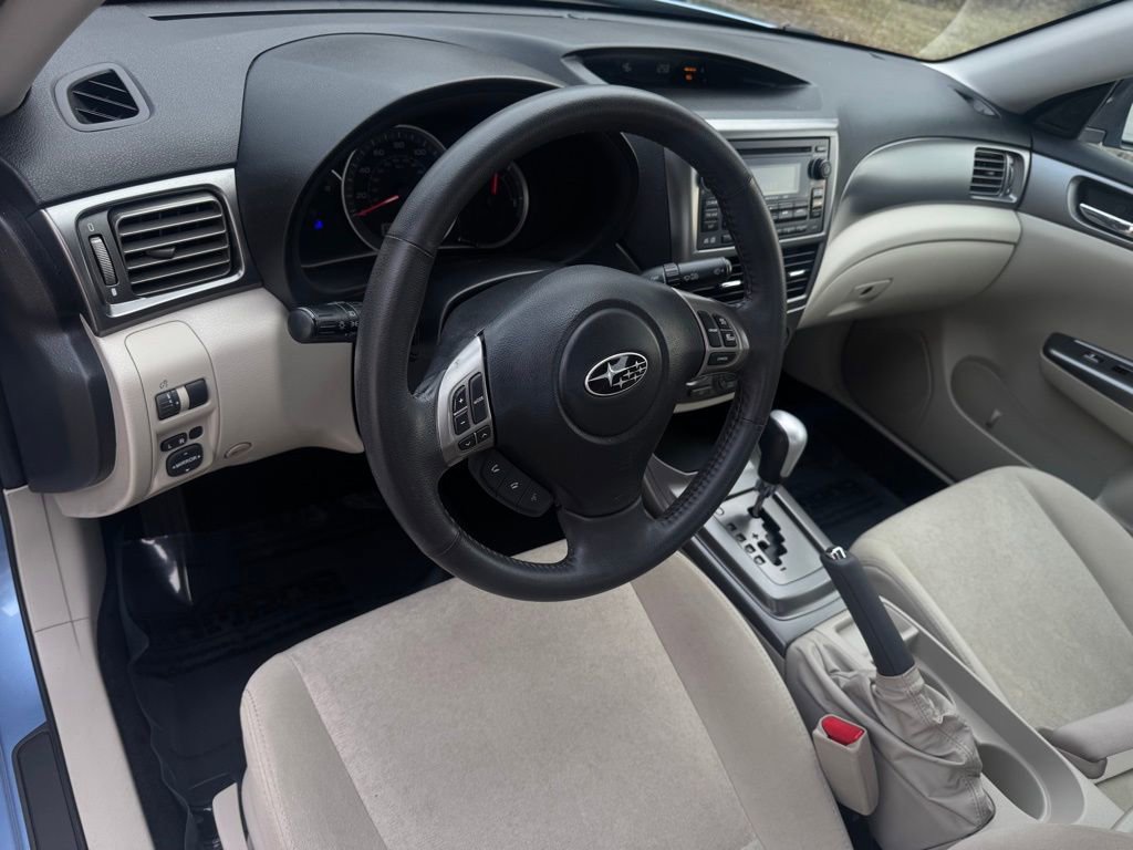 Used 2011 Subaru Impreza 2.5i Premium w/ PWR Moonroof Value Pkg image 9