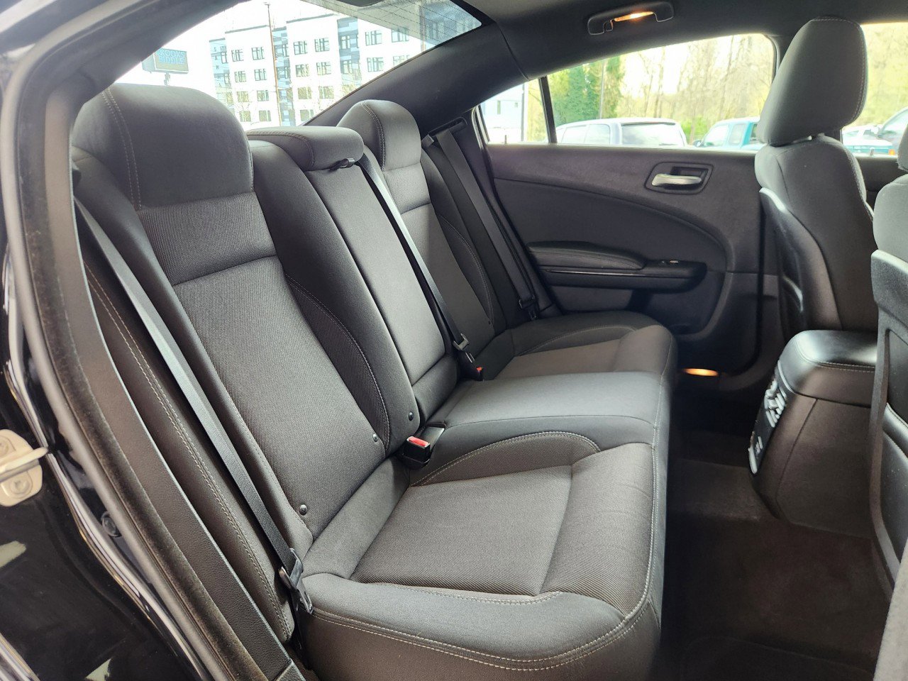 Used 2016 Dodge Charger SE w/ Blacktop Package image 14