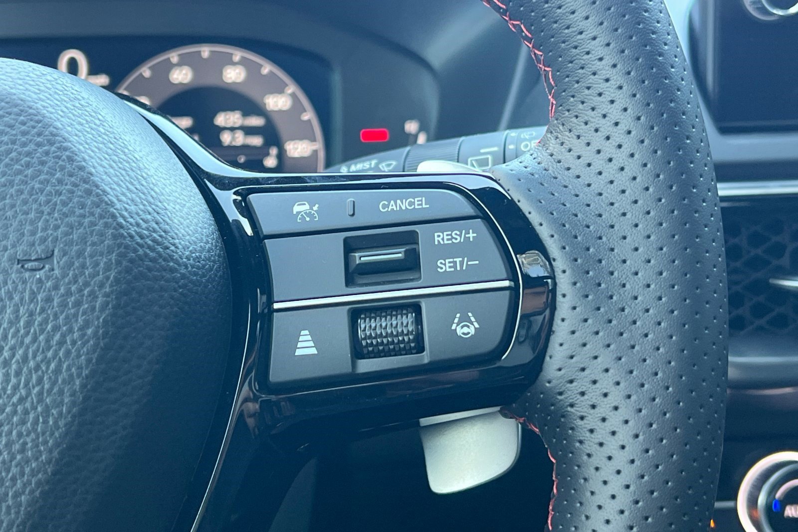 Used 2025 Acura ADX A-Spec AWD/4WD image 29