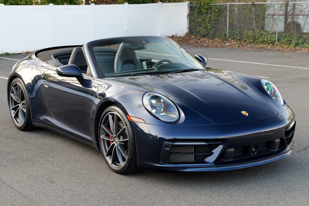 Used 2020 Porsche 911 Carrera S image 19