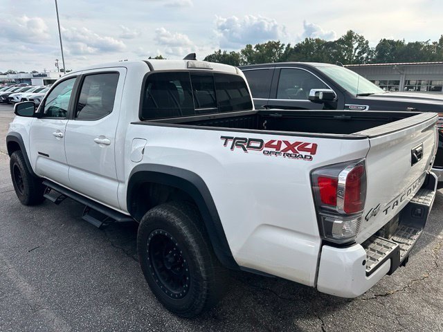 Used 2020 Toyota Tacoma TRD Off-Road w/ Technology Package AWD/4WD image 32