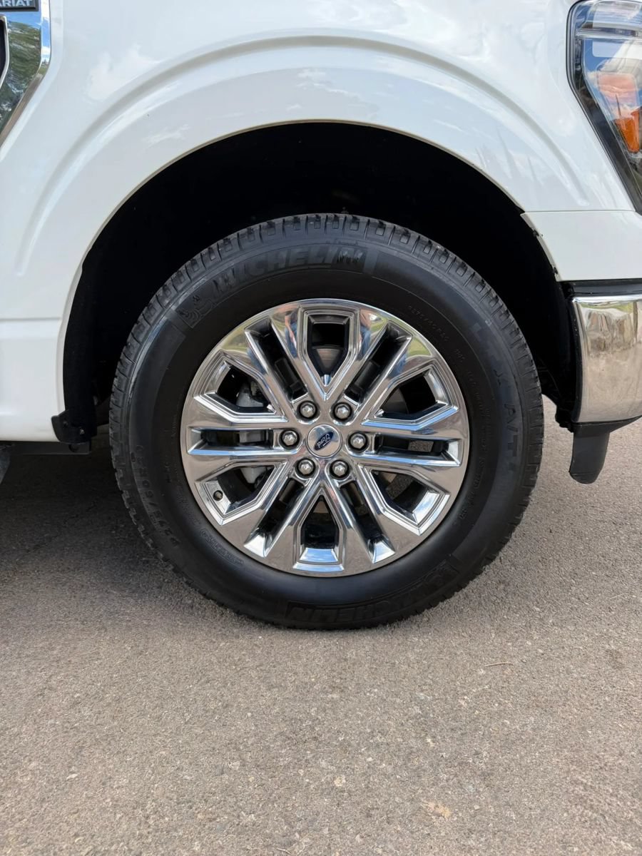 Used 2024 Ford F150 Lariat w/ FX4 Off-Road Package AWD/4WD image 22