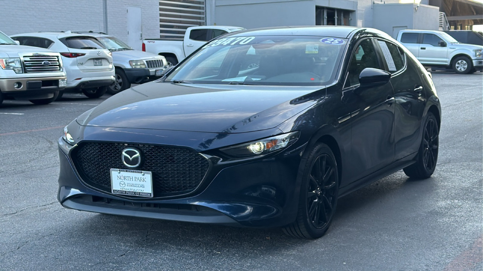 Certified 2025 MAZDA MAZDA3 s Sport FWD image 7