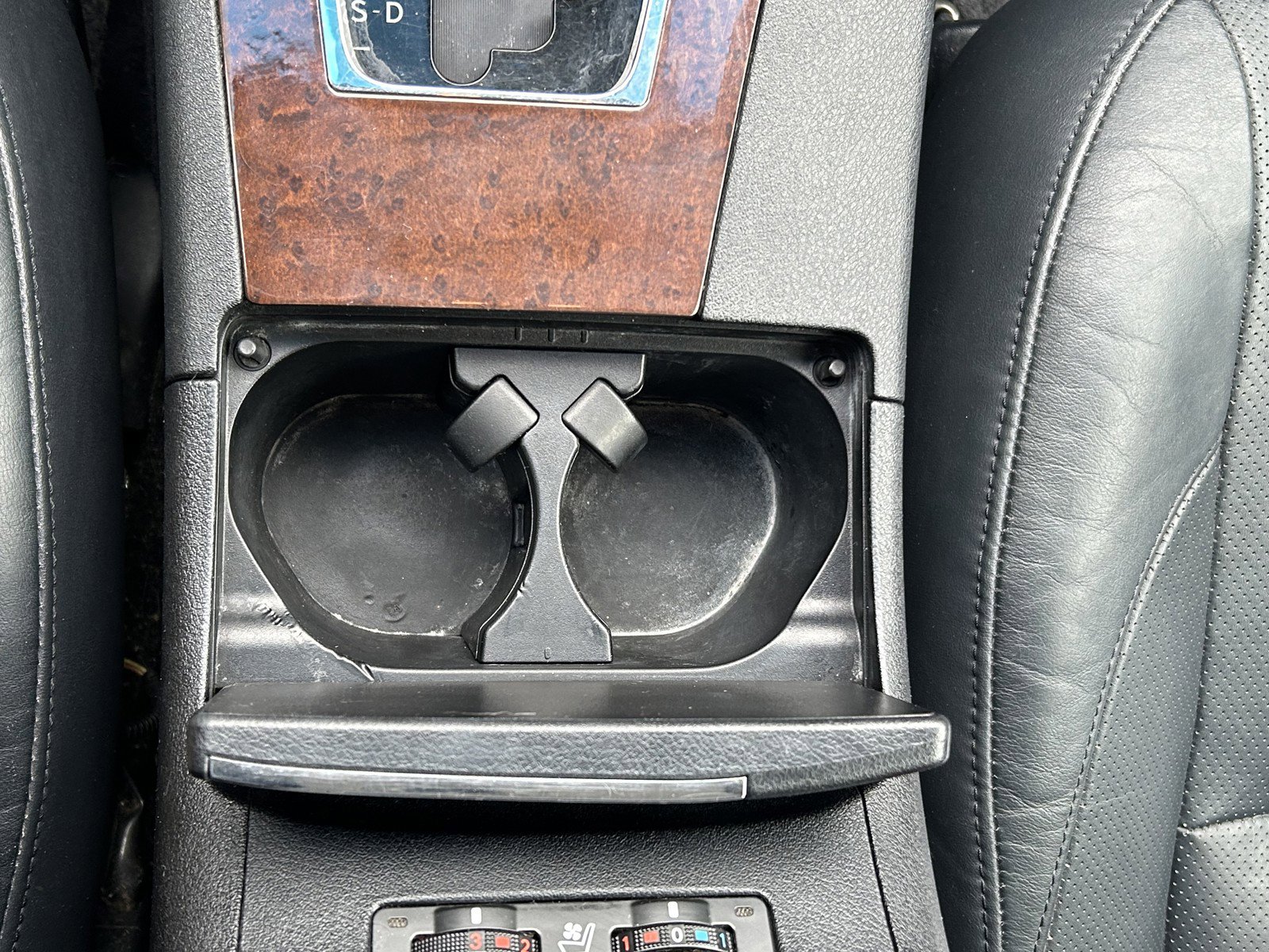 Used 2011 Lexus ES 350 image 30