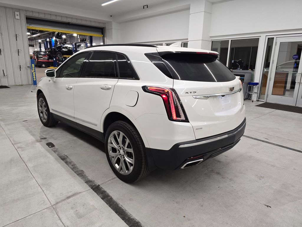 Used 2020 Cadillac XT5 Sportv AWD/4WD image 4
