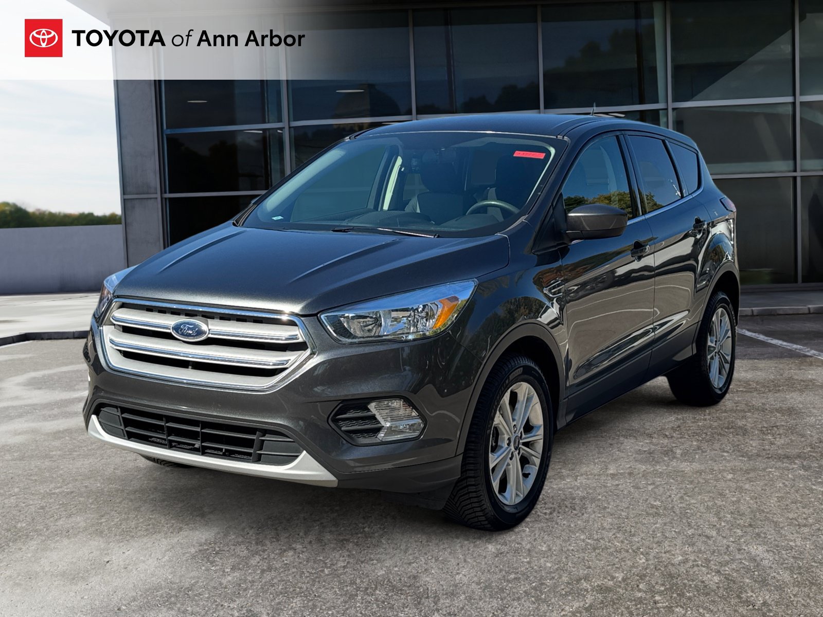 Used 2019 Ford Escape SE AWD/4WD image 8