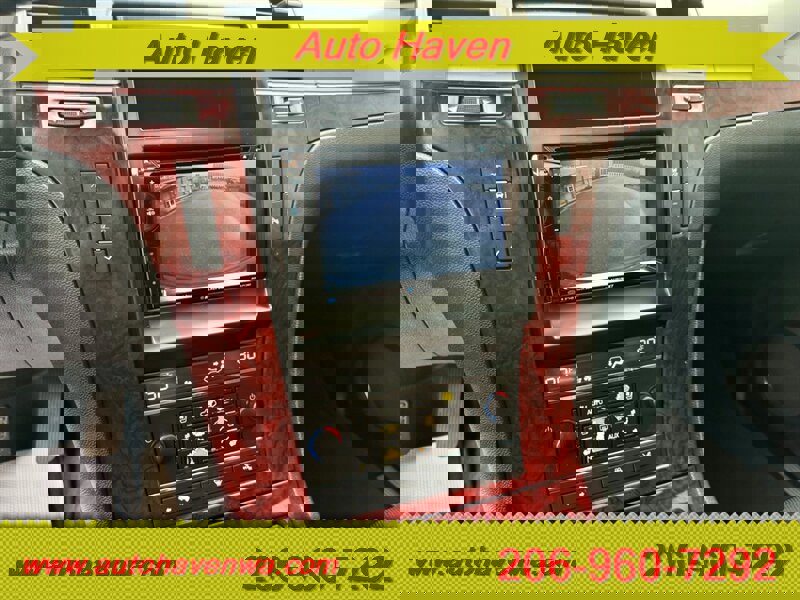 Used 2007 Cadillac Escalade AWD w/ Information Package image 12