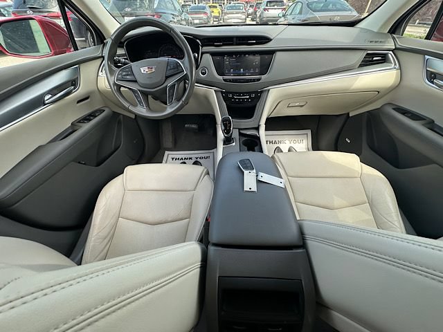 Used 2019 Cadillac XT5 Luxury FWD image 21
